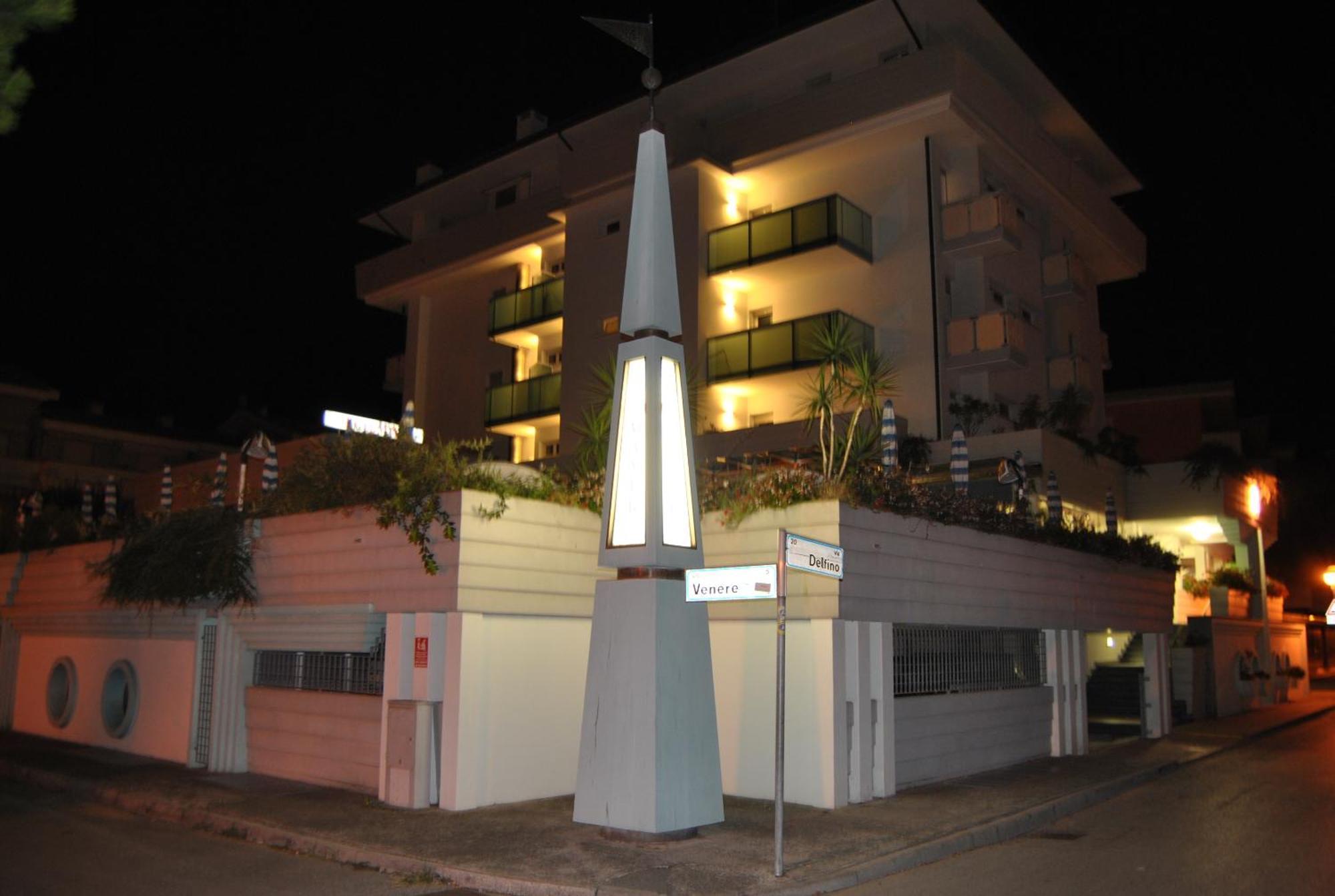 Hotel Mayer Bibione Exterior photo