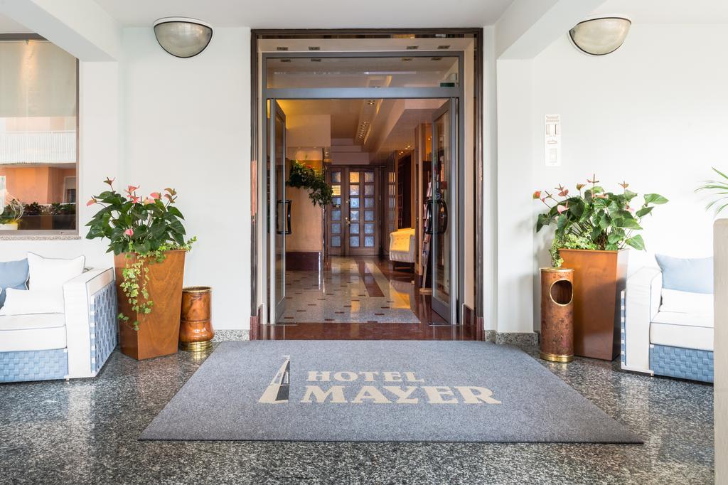 Hotel Mayer Bibione Exterior photo